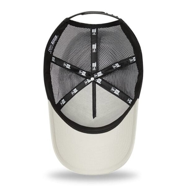 Casquette New Era A-Frame Trucker Brooklyn Beige 60240392