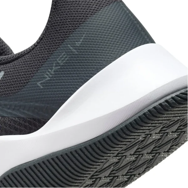 Nike Chaussures Homme - MC Trainer 2 DM0823-011