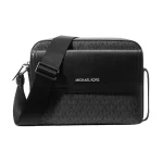 Michael Kors Cooper Medium Signature Logo Camera Bag Noir 37F4LCOM1B
